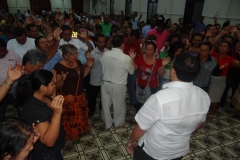 GLORIA A DIOS, PASTOR & EVANGELISTA DR  GEORGI ABDO, CAMPANA  COLOMBIA 03 26, 2013 (238)