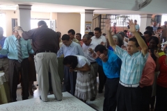 GLORIA A DIOS, PASTOR & EVANGELISTA DR  GEORGI ABDO, CAMPANA  COLOMBIA 03 26, 2013 (24)