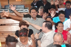 GLORIA A DIOS, DIEZMERO, CUBA PASTOR ABDO, 11 15, 2013 (27)