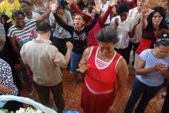 GLORIA A DIOS, DIEZMERO, CUBA PASTOR ABDO, 11 15, 2013 (56)