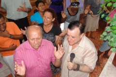 GLORIA A DIOS, DIEZMERO, CUBA PASTOR ABDO, 11 15, 2013 (63)
