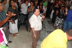 GLORIA A DIOS, RELGA, CUBA, PASTOR ABDO, 11 13, 2013 (63)